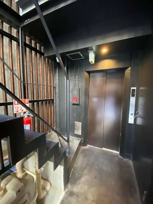 Spatium 東京都 2*,  日本