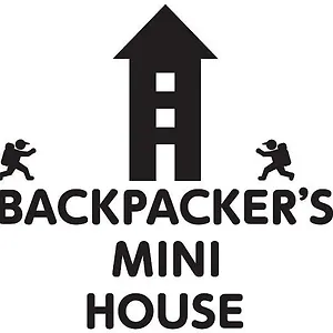 Hostel Backpacker's Mini House